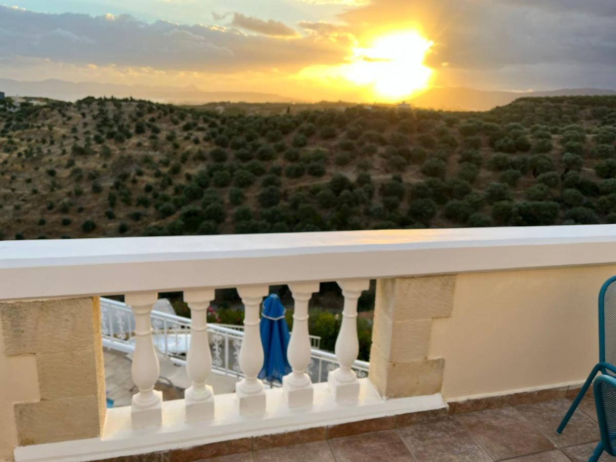 Ilios Village Stalos Bagian luar foto